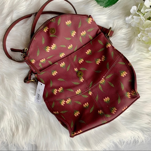 SALE🎉 Sonoma | Floral Fold-over Cross Body - Picture 2 of 8